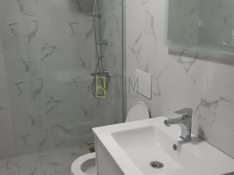 Prodaja, stan, 49m², Ulcinj, Crna Gora - image 10