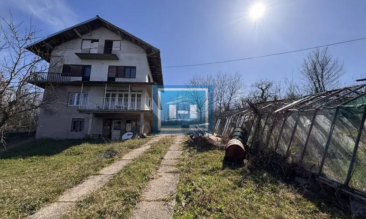 Sale, house, 360m², Šantarovac, Jagodina