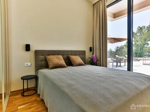 Prodaja, kuća, 220m², Reževići, Budva - image 19