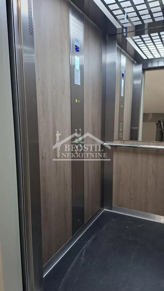 Prodaja, dvosoban stan, 48m², Mladenovac, Beograd