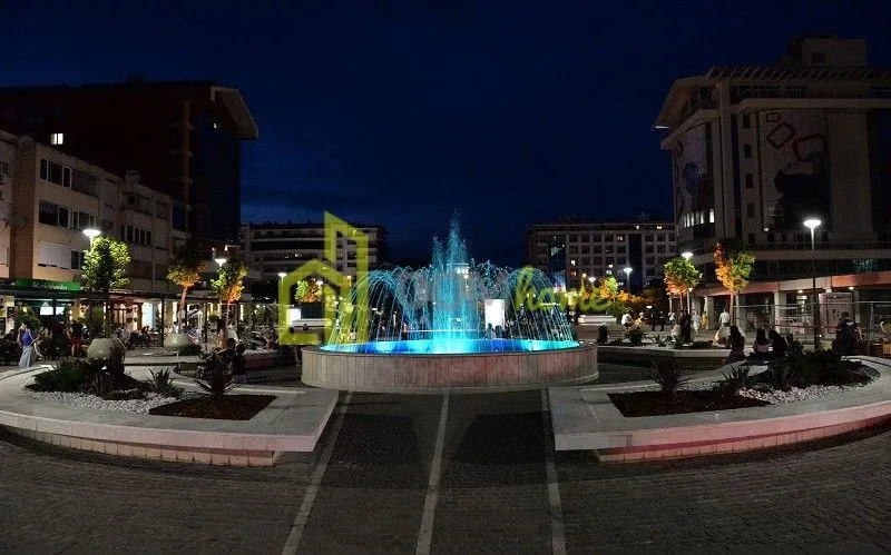 Izdavanje, poslovni prostor, 126m², Preko Morače, Podgorica