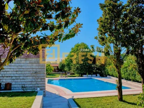 Prodaja, kuća, 300m², Zagorič, Podgorica - image 31