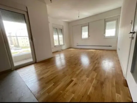 Izdavanje, dvosoban stan, 68m², Zabjelo, Podgorica - image 5