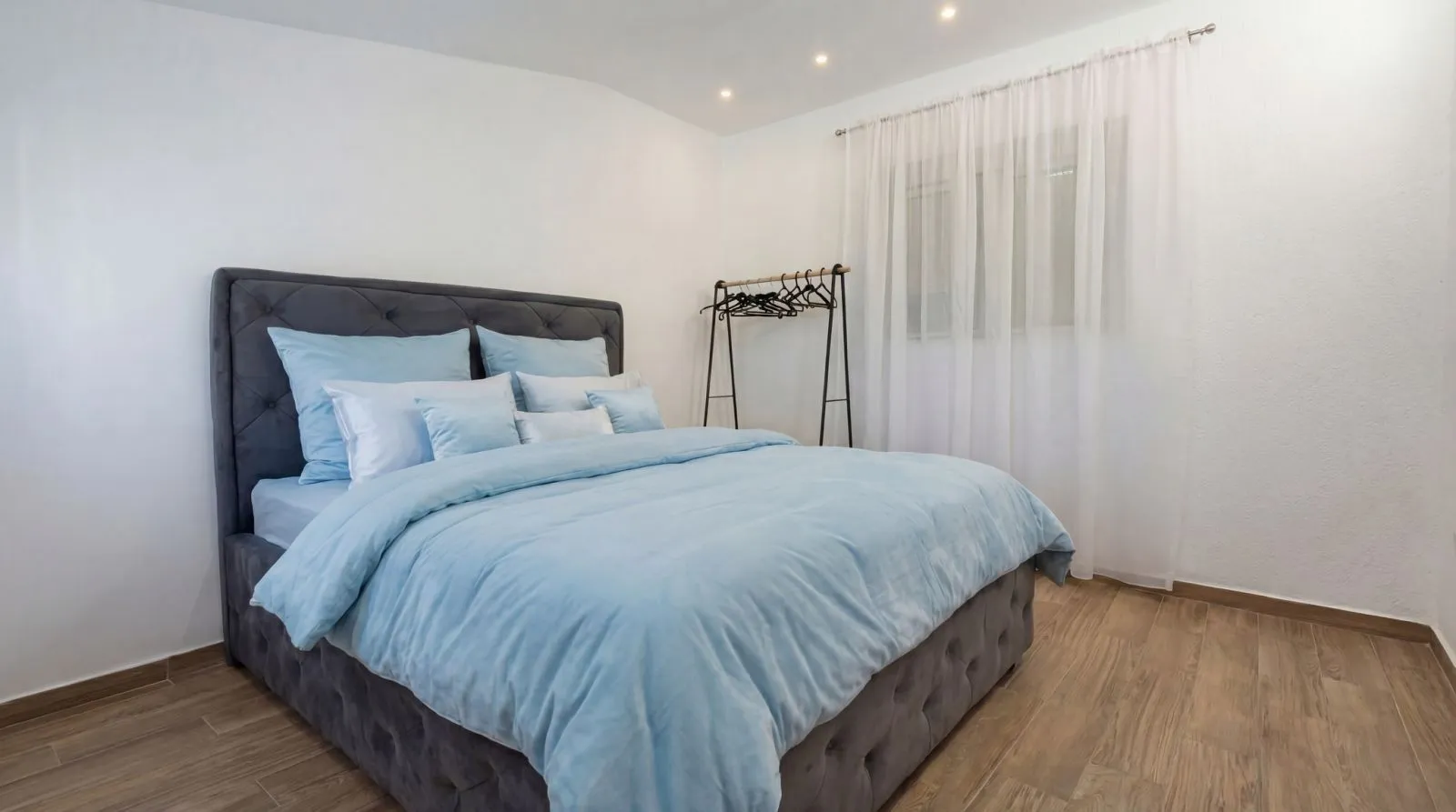 Prodaja, trosoban stan, 80m², Budva, Crna Gora