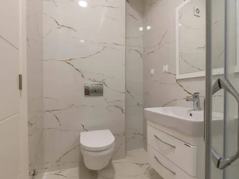 Prodaja, trosoban stan, 120m², Centar, Bar - image 21