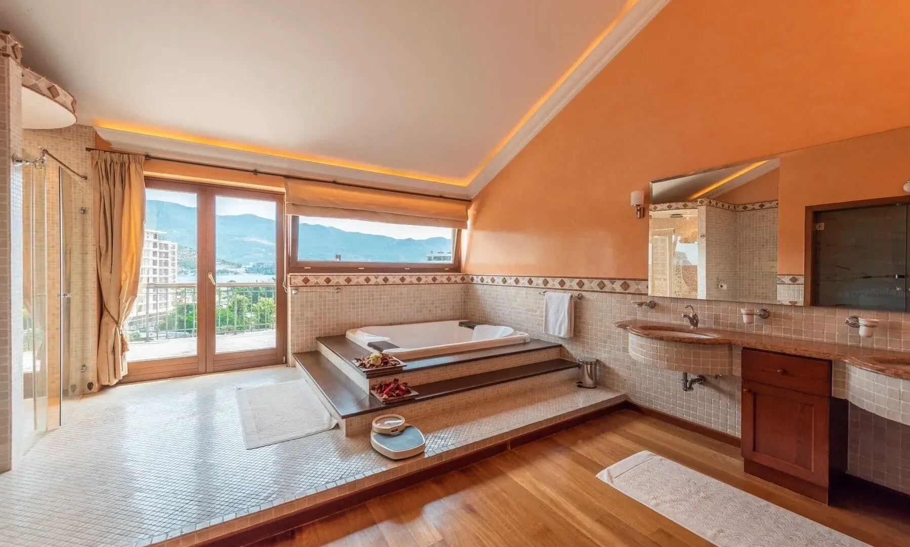 Sale, house, 1264m², Gospoština, Budva