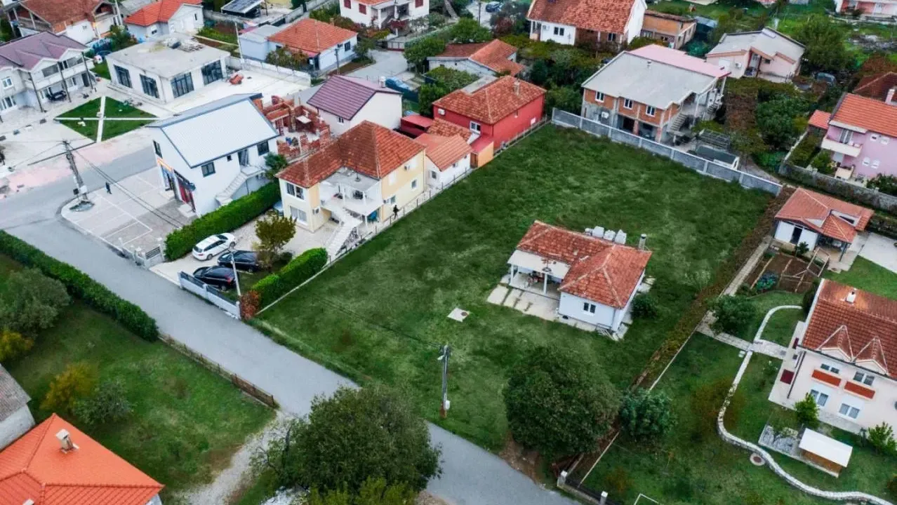Sale, land lot, 1475m², Tološi, Podgorica