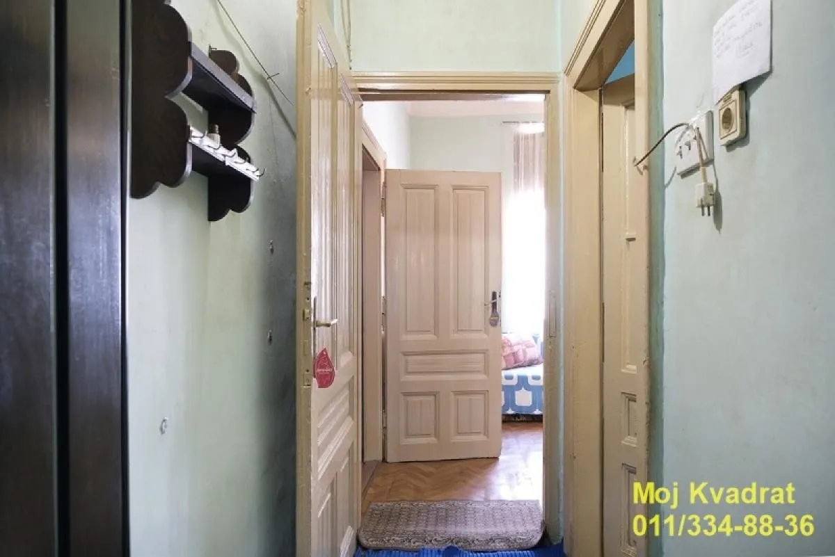 Prodaja, trosoban stan, 79m², Stari Grad, Beograd