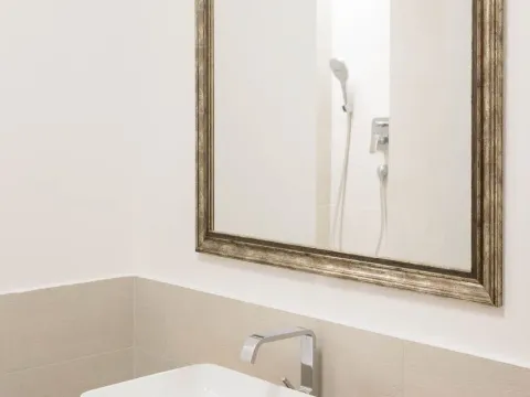 Prodaja, jednosoban stan, 49m², Tivat, Crna Gora - image 9