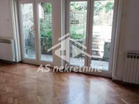 Rent, house, 260m², Neimar, Vračar Sve Podlokacije - image 14