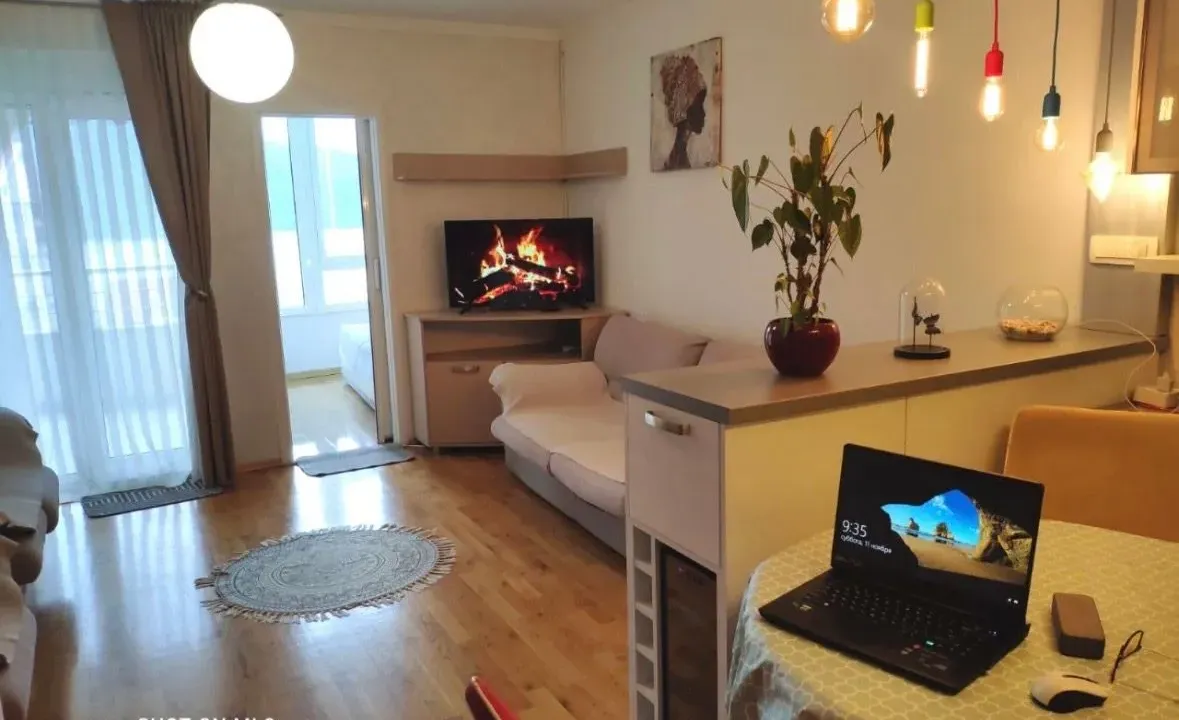Izdavanje, dvosoban stan, 65m², Kumbor, Herceg Novi