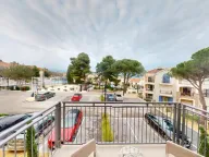 Prodaja, garsonjera, 42m², Luštica Bay, Tivat - image 1