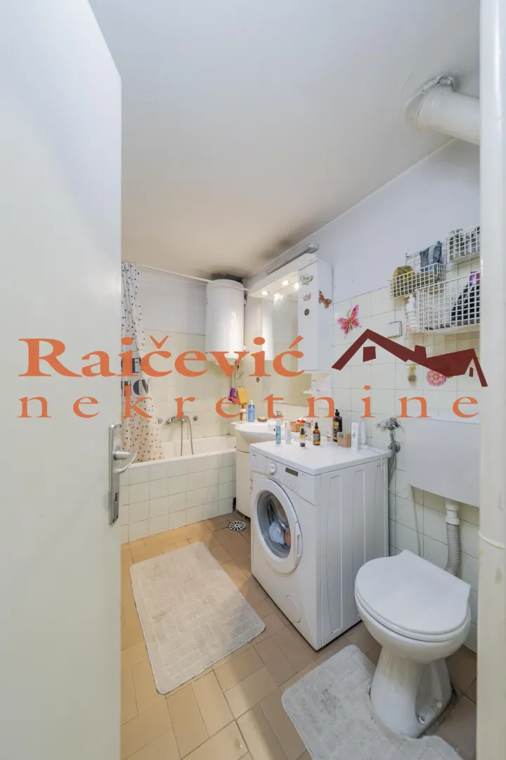 Prodaja, dvosoban stan, 62m², Savski Venac, Beograd