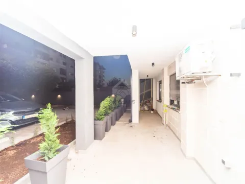 Izdavanje, dvosoban stan, 70m², Stari Aerodrom, Podgorica - image 9