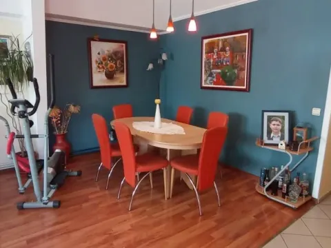 Rent, house, 95m², Sajmište, Novi Sad - image 16