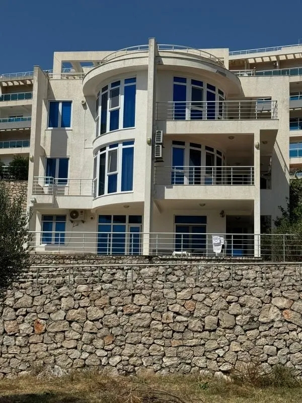 Sale, house, 306m², Dobra Voda, Budva