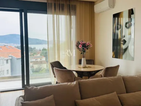 Sale, two bedroom apartment, 76m², Tivat, Crna Gora - image 1
