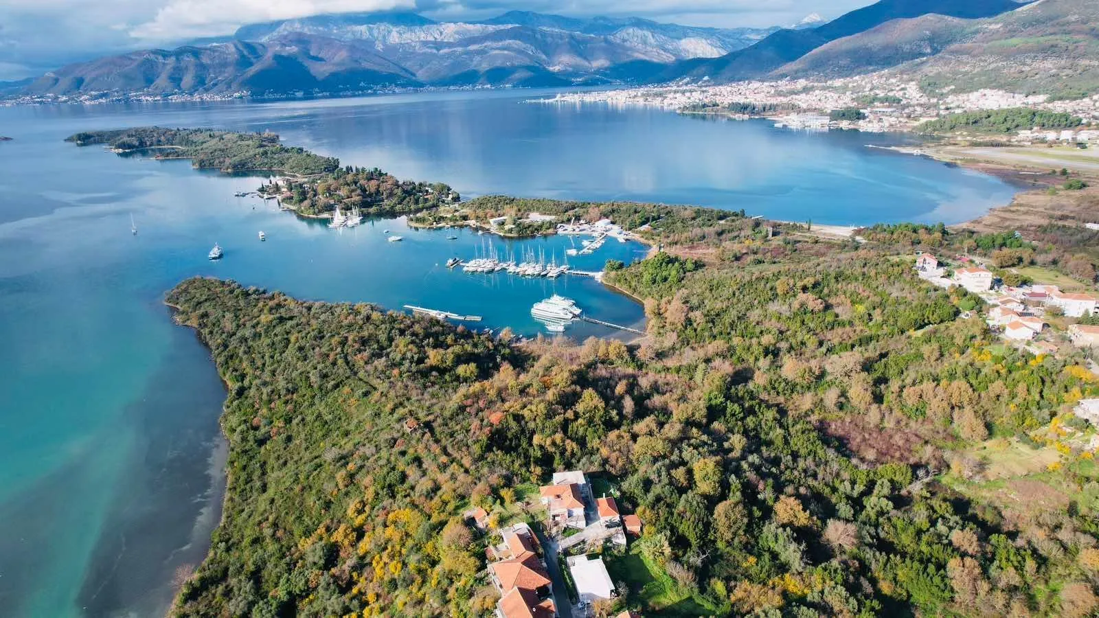 Prodaja, plac, 3789m², Tivat, Crna Gora