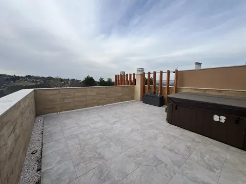 Prodaja, kuća, 181m², Petrovaradin, Novi Sad - image 24