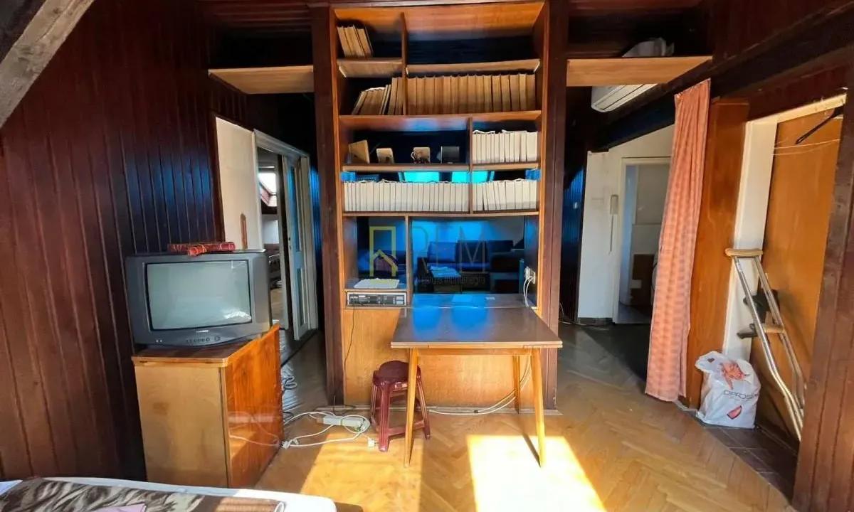 Prodaja, dvosoban stan, 70m², Centar, Podgorica