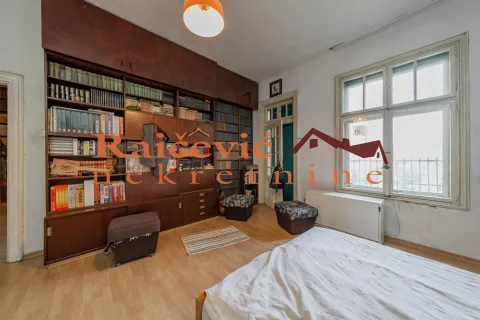 Sale, four bedroom apartment, 139m², Stari Grad, Beograd - image 19