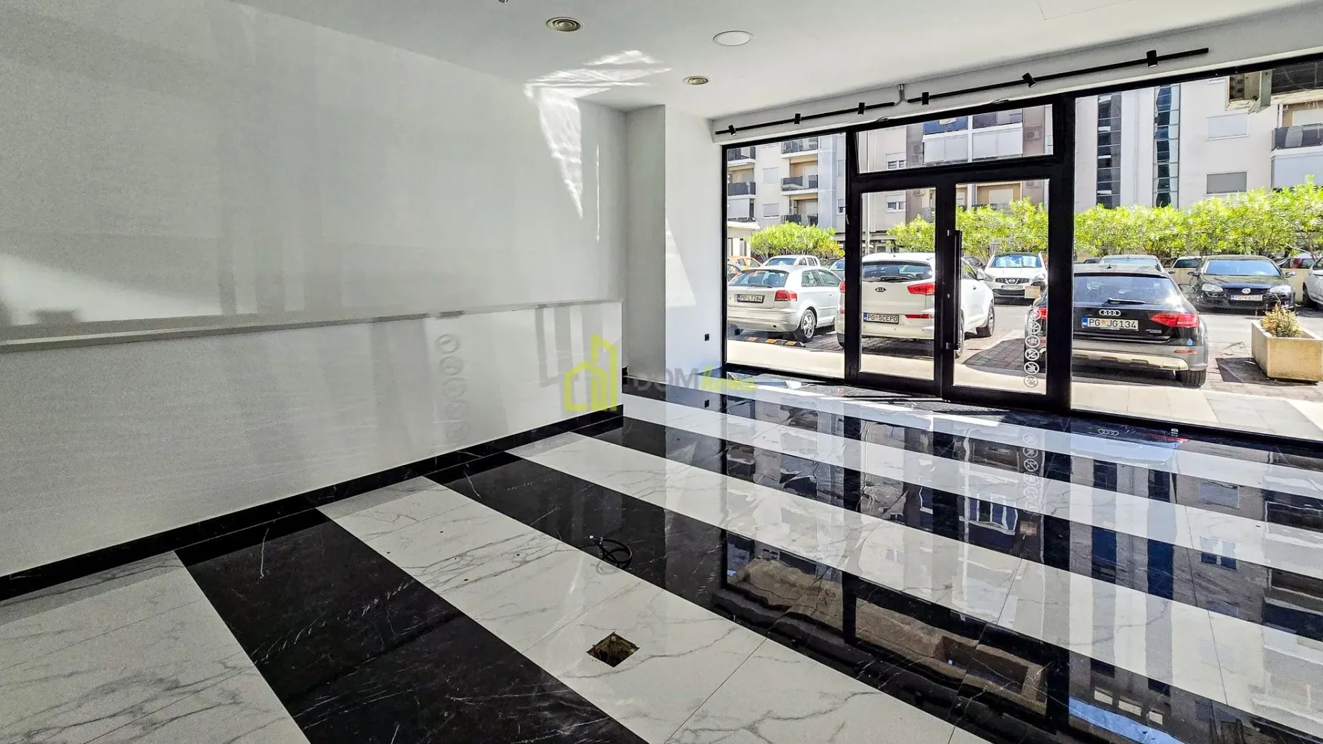 Rent, office space, 97m², City Kvart, Podgorica