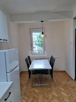 Rent, two bedroom apartment, 65m², Miljakovac, Rakovica - image 9
