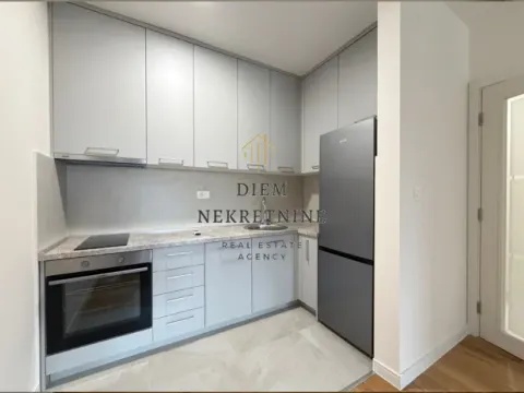 Izdavanje, jednosoban stan, 49m², Central Point, Podgorica - image 5