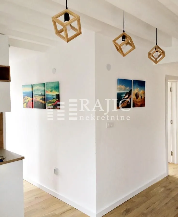 Rent, one bedroom apartment, 37m², Stari Grad, Beograd
