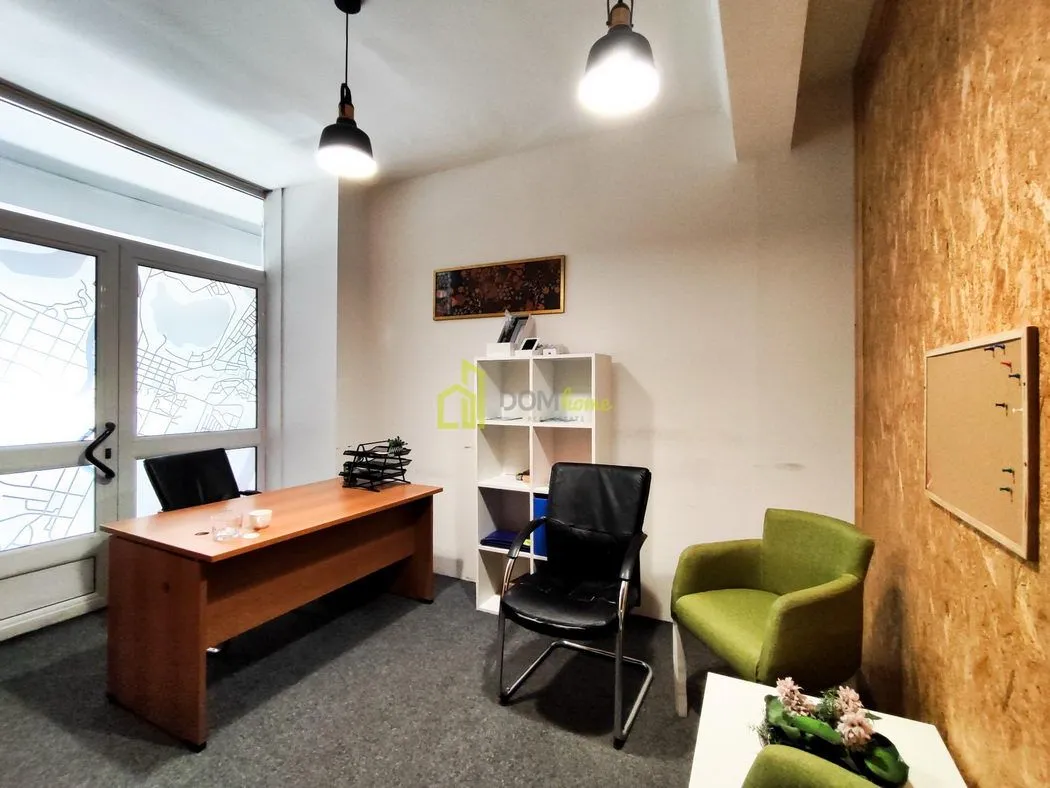 Rent, office space, 137m², Centar, Podgorica