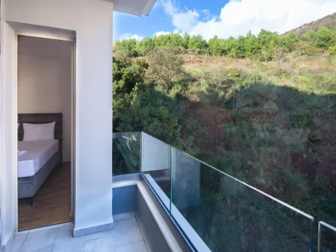 Sale, two bedroom apartment, 55m², Bečići, Budva - image 16