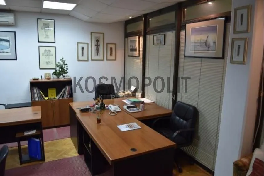 Sale, office space, 25m², Stari Grad, Beograd