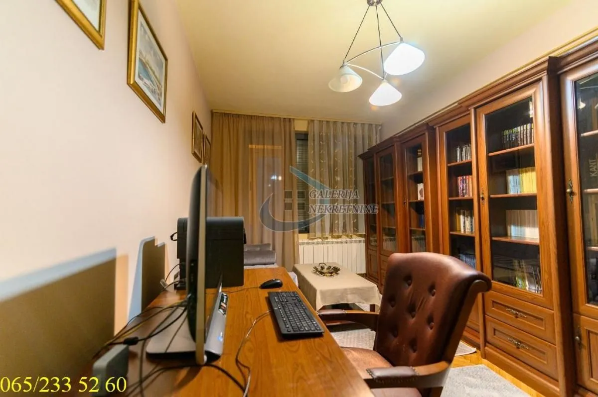 Prodaja, četvorosoban stan, 104m², Gradska Bolnica, Zvezdara Sve Podlokacije