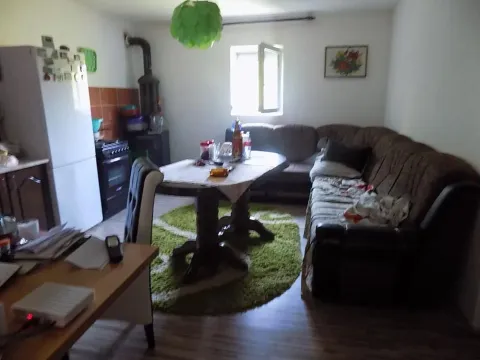 Sale, house, 250m², Lipar, Jagodina