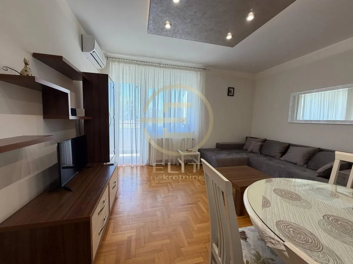 Prodaja, stan, 62m², Sajam, Novi Sad Sve Podlokacije