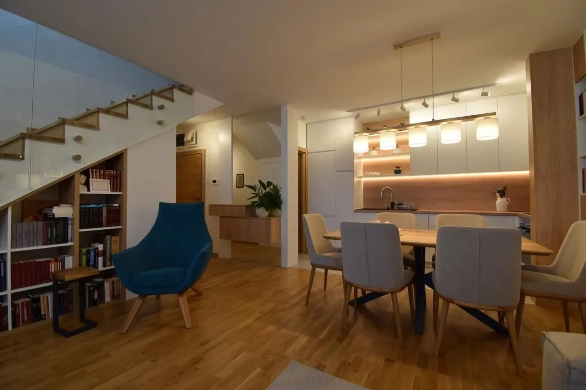 Prodaja, stan, 111m², Sajam, Novi Sad Sve Podlokacije