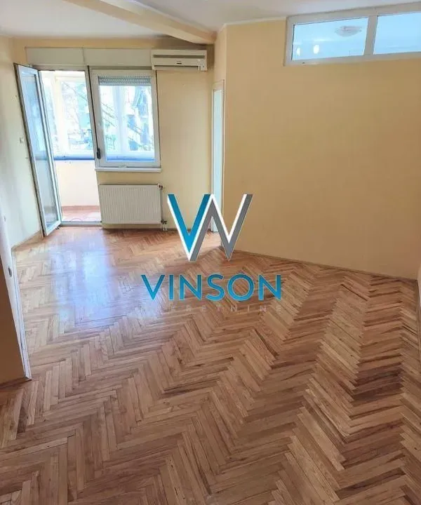 Prodaja, jednosoban stan, 30m², Grbavica, Novi Sad Sve Podlokacije