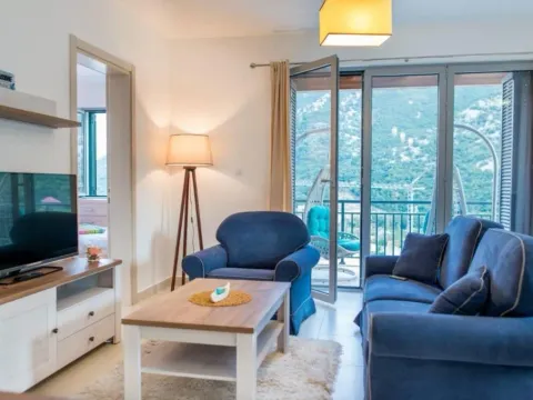 Sale, one bedroom apartment, 66m², Morinj, Kotor - image 7