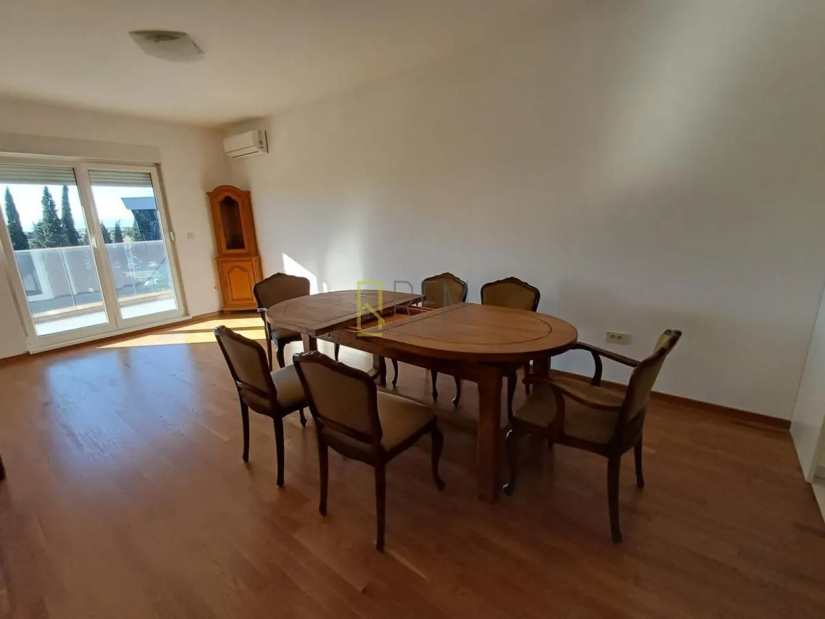 Prodaja, trosoban stan, 88m², Zabjelo, Podgorica