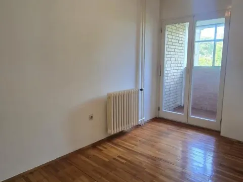 Izdavanje, dvosoban stan, 66m², Banatić, Novi Sad Sve Podlokacije - image 10