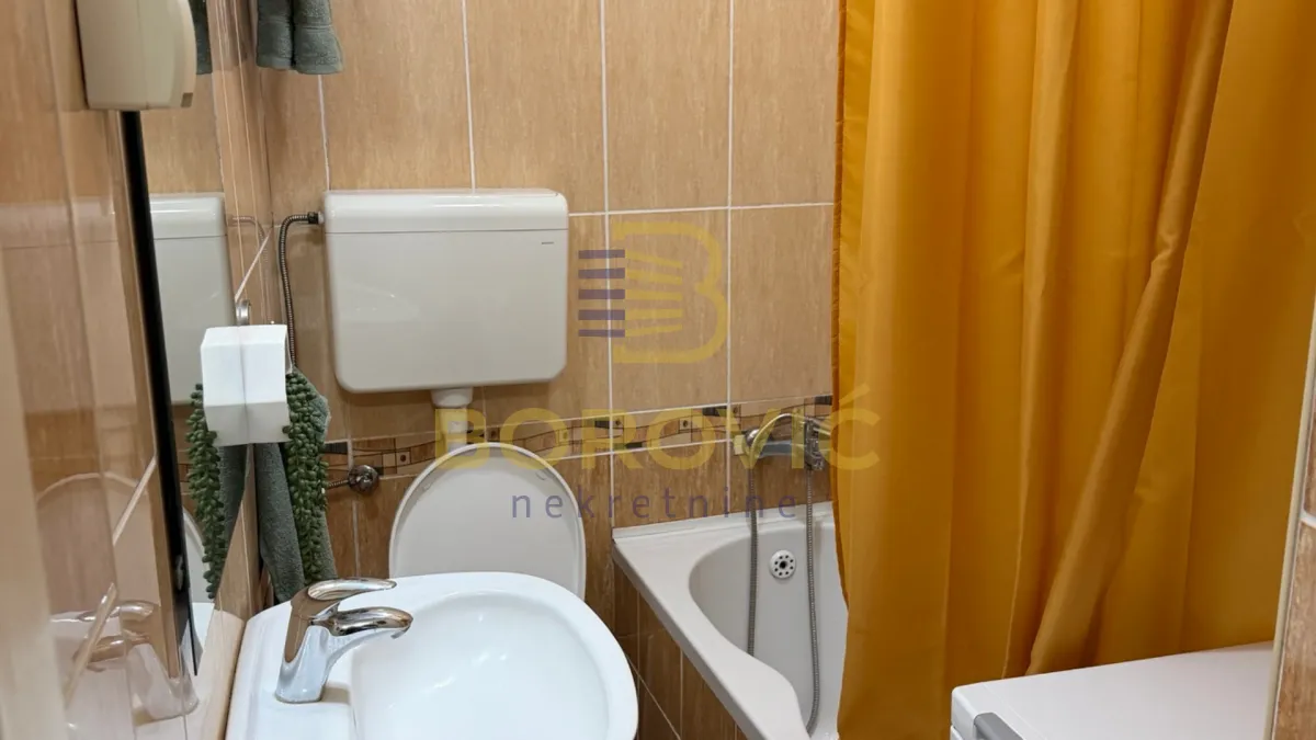 Prodaja, dvosoban stan, 63m², Savski Venac, Beograd
