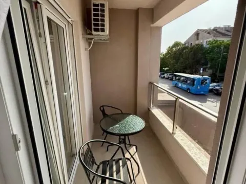 Rent, apartment, 47m², Stari Aerodrom, Podgorica - image 3