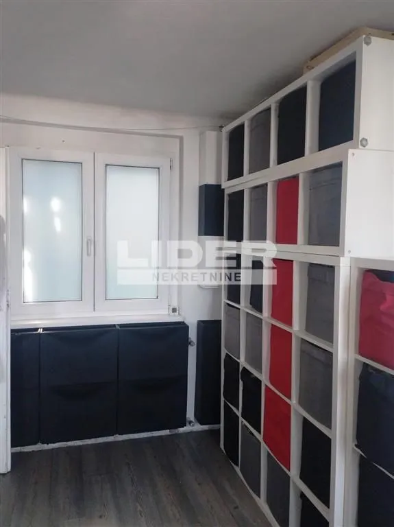 Sale, two bedroom apartment, 43m², Stari Grad, Beograd