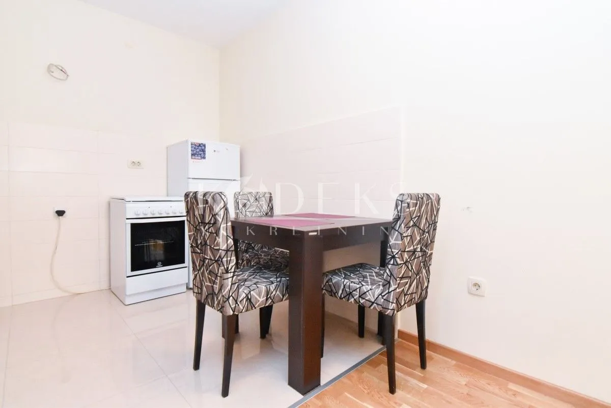 Rent, one bedroom apartment, 39m², City Kej, Podgorica