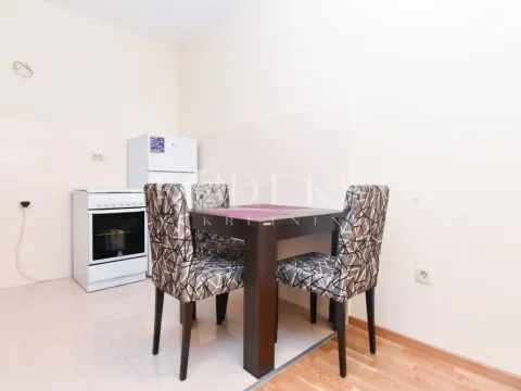 Izdavanje, jednosoban stan, 39m², City Kej, Podgorica - image 6