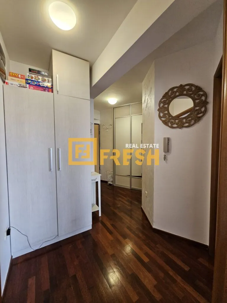 Prodaja, dvosoban stan, 56m², Stari Aerodrom, Podgorica