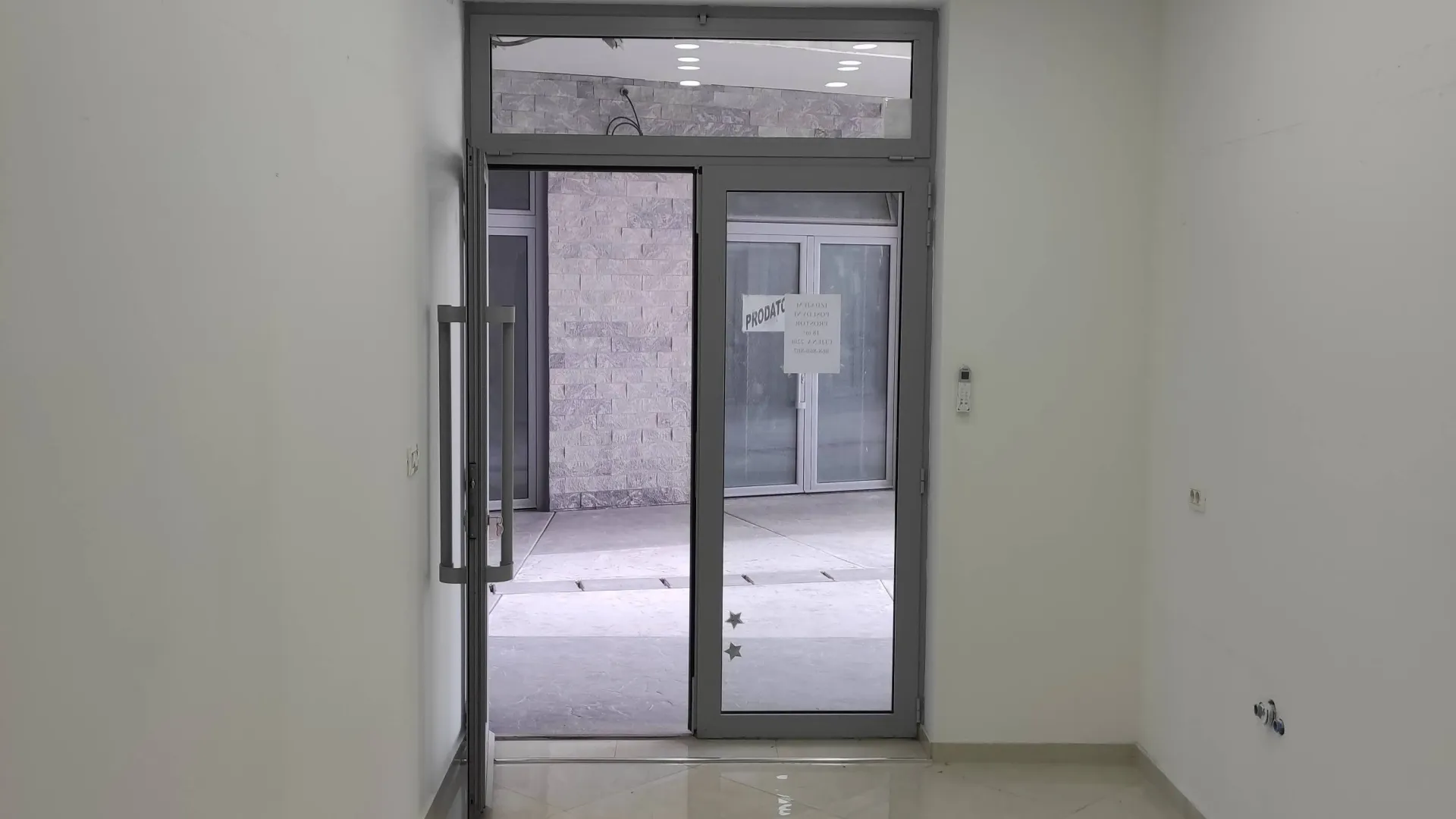 Rent, office space, 18m², Centar, Nikšić
