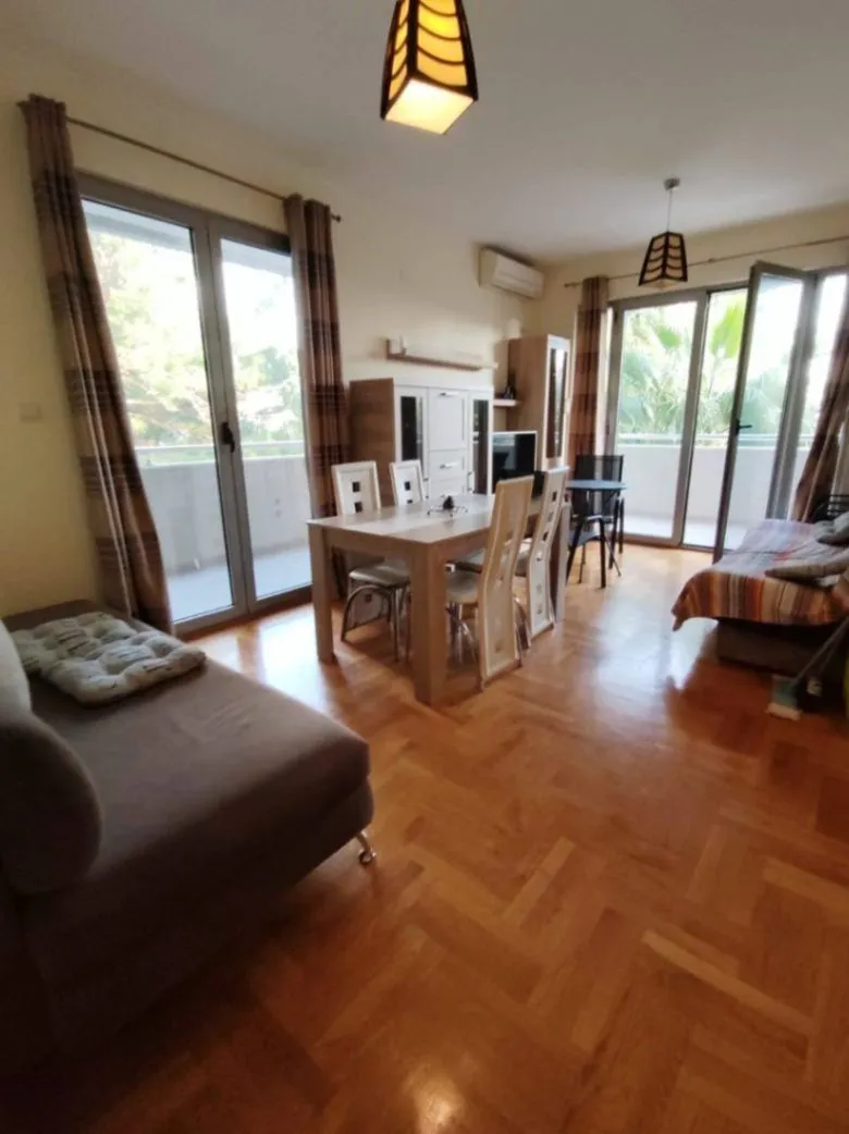 Sale, one bedroom apartment, 63m², Petrovac, Budva