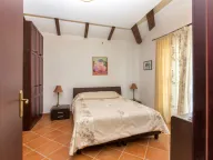 Sale, house, 235m², Kostanjica, Kotor - image 17