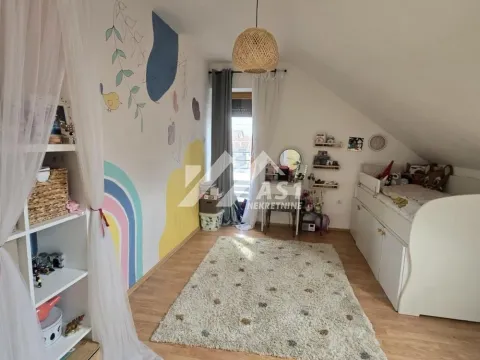 Rent, house, 280m², Rumenka, Novi Sad Sve Podlokacije - image 8